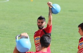 پیشنهاد نجومی سپاهان به مهندس پرسپولیسی ها