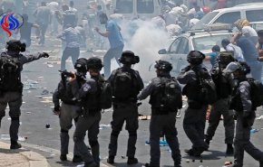 مصدومیت ده ها فلسطینی درحمله صهیونیست ها به الخلیل