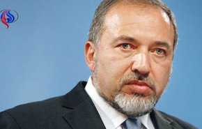 لیبرمن: محاصره اسرائیل از سوی ایران بزرگترین چالش تل آویو است