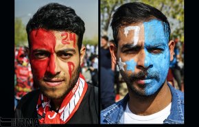 هوادارن تیم های فوتبال پرسپولیس و استقلال تهران + تصاویر