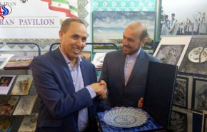وزير الثقافة الجزائري يشيد بالثقافة والفن الايرانيين