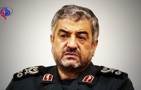 پیام تسلیت فرمانده کل سپاه به سرلشکر سلیمانی