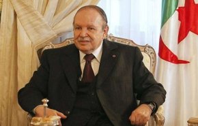 بوتفليقة يلغي خصخصة الشركات العمومية