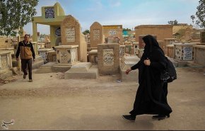 آغاز پیاده روی اربعین حسینی از قبرستان وادی السلام