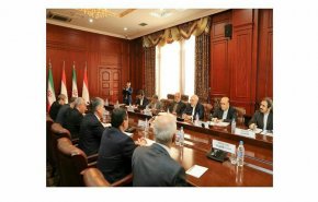ظریف با همتای تاجیک خود دیدار کرد