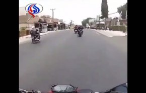 شاهد العناية الإلهية تنقذ امرأة وطفلها من حادث مروع