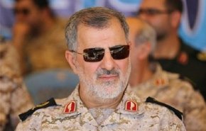 سردار پاکپور: سپاه روزانه هزاران پرس غذای گرم بین زلزله‌زدگان توزیع می‌کند