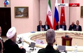 نشست سران ایران، روسیه و ترکیه در سوچی آغاز شد
