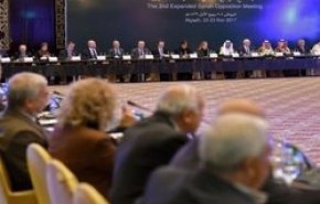 خروج نمایندگان تریبون مسکو و قاهره از نشست روز دوم معارضان سوریه در ریاض