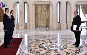 الأسد يستلم أوراق اعتماد أول سفير عربي منذ اندلاع الأزمة السورية