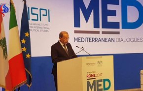 عون: المستفيدون من الإرهاب كثیرون