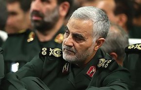 فیلمی تاثیرگذار از تشکر فرزندان شهدای مدافع حرم از سردار سلیمانی