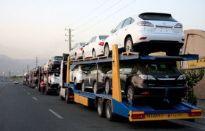 عرضه خودروهای وارداتی متوقف شد!