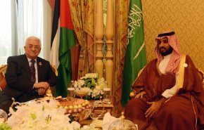 بن سلمان يجبر عباس للاختيار بين هذين الخيارين !