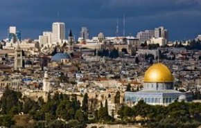 درخواست «محمود عباس» از روسیه و فرانسه برای مداخله در انتقال سفارت آمریکا به قدس