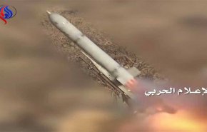 شلیک 5 موشک زلزال1 به مواضع مزدوران سعودی در صحرای میدی
