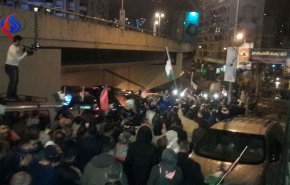 فلسطینیان بیروت در اعتراض به ترامپ راهپیمایی کردند