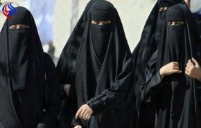 دعوة لتغيير زي السعوديات الشهير تثير جدلًا واسعًا في المملكة!!
