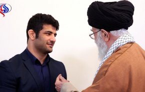کریمی: خیلی خوشحالم که مورد تفقد رهبری قرار گرفتم