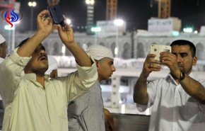 منع التصوير داخل الحرمين الشريفين وساحاتهما