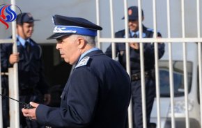 فيديو صادم جدا.. القبض على مطرب مغربي اعتدى على زوجته بوحشية