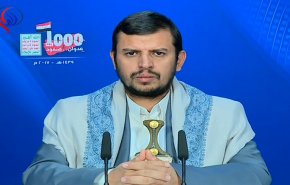 متجاوزان، صنعا را بمباران می کنند و ما ریاض و ابوظبی را بمباران می کنیم/  تجربه موشکی ما روز به روز پیشرفته تر می شود و برد آن افزایش می یابد