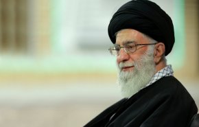 بالصورة: هذا الكتاب هو الذي نصح قائد الثورة باهدائه لجامعة الازهر..
