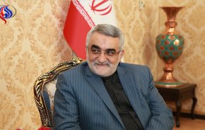 سپاه پاسداران با موفقیت عملیات داعش در غرب کشور را خنثی کرد/ایران قویاً از تمامیت ارضی سوریه دفاع می کند