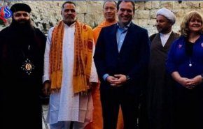 پادشاه بحرین هیئتی رسمی به اراضی اشغالی می‌فرستد