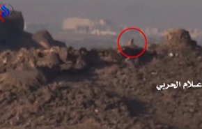 شاهد.. هكذا يصطاد الجيش اليمني الجنود السعوديين