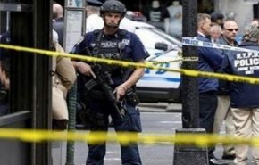 مراسلة صحفية تغطي حادث إطلاق نار وتتفاجأ بابنها مشتبها به!!