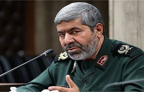 آغاز امدادرسانی سپاه در مناطق برف‌گیر/ پاسداران و بسیجیان تا بازگشت شرایط عادی در صحنه می‌مانند/ اسکان هزاران نفر در اماکن سپاه