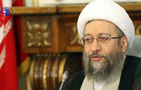 رئیس قوه قضائیه:وجود فساد یا مشکلات معیشتی را انکار نمی کنیم/دشمن به دنبال ایجاد جو بی اعتمادی است