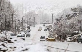 برف و باران در نیمه شمالی کشور/ برف و کولاک در راه محورهای هراز، فیروزکوه و چالوس