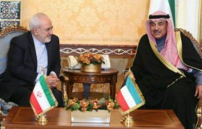 رایزنی ظریف و همتای کویتی در حاشیه کنفرانس بازسازی عراق/قدردانی خالد الصباح از مشارکت ایران