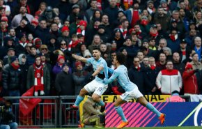 سيتي يسحق أرسنال 3-0 ويتوج باللقب للمرة الخامسة