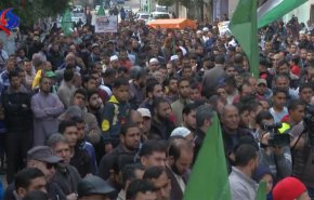 شاهد؛ الغزيون يواصلون التنديد بقرار ترامب دون كلل أو ملل