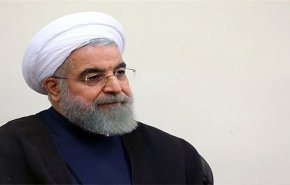 روحانی تذکر گرفت!