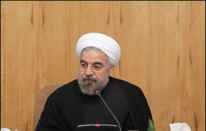 نگذاریم بداخلاقی در جامعه رسوخ کرده و از هم فاصله بگیریم/ ضربه به دولت ضربه به نظام است