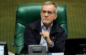 استیضاح ربیعی و آخوندی بررسی می‌شود