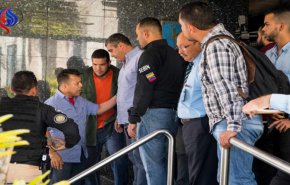 اعتقال وزير سابق في فنزويلا بتهمة التآمر على الجيش