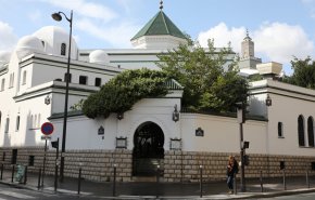 الجزائر ترسل 150 إماما للدول أوروبية للصلوات في رمضان