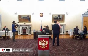 اتباع روس مقیم ایران در انتخابات ریاست جمهوری روسیه شرکت کردند +عکس