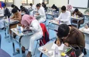 لجنة أمريكية: مناهج التعليم في “السعودية” غارقة بالعنف والكراهية