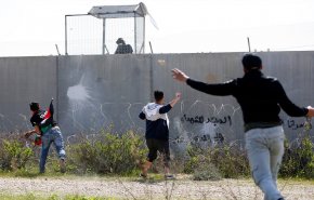 فيديو: الفلسطينيون يبدأون احياء يوم الارض
