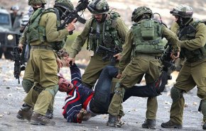 ادامه درگیری ها در فلسطین/ شلیک صهیونیست ها به فلسطینیان/ 35 نفر نفر مجروح شدند