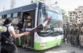زنده.. گزارش العالم از تبادل تروریست‌ها با ربوده‌شدگان در دوما


