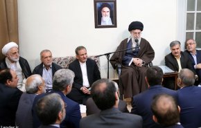 تعرض به امنیت و حریم مردم در پیام‌رسان‌های داخلی «حرام شرعی» است/ ستاد اقتصاد مقاومتی فضای کسب و کار را با نیرو و انگیزه جوانانه ساماندهی کند