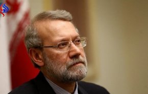 لاریجانی: موانع توسعه همکاری‌ تجاری 