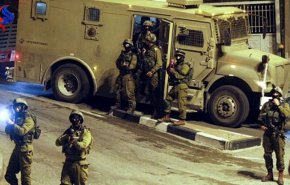 ميدل ايست: إسرائيل تستخدم غاز مجهول ضد المتظاهرين في غزة